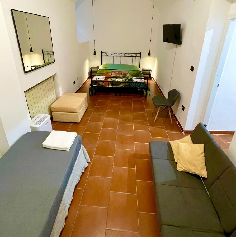Apartamento Parisa House *
